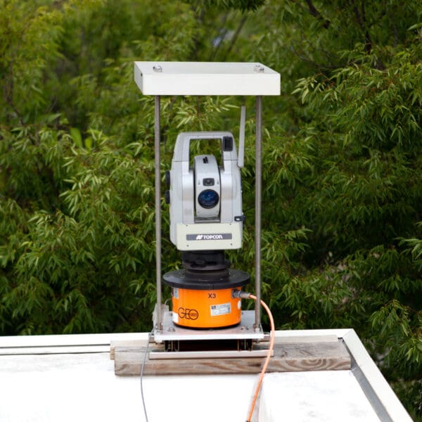 AMTS Parapet Mount with flat plate for Total Station (with roof) - Image 5