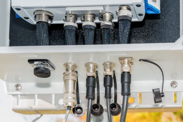 Topcon Deltalink Enclosure - Image 4